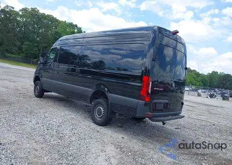 2024 Mercedes-Benz Sprinter 2500 High Roof 4-Cyl Diesel Ho/Standard Roof 4-Cyl Diesel Ho z USA, uszkodzony, nr VIN W1Y4NCVY6RT182569